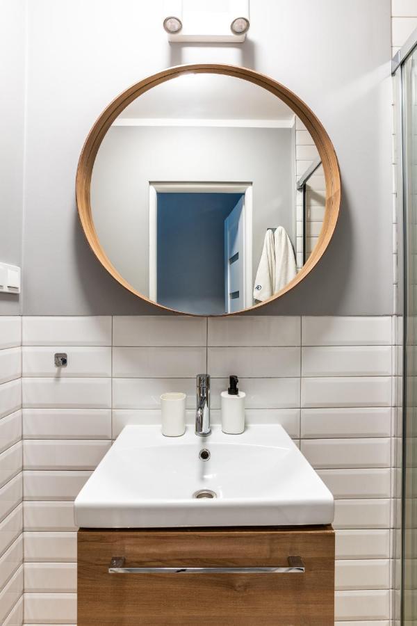 Golden - Brand New And Stylish - Browary Warszawskie - Ogrodowa * Warschau